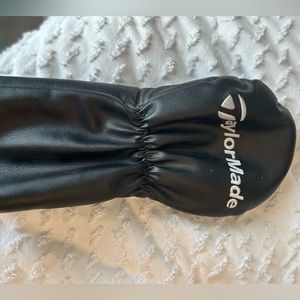 Taylor made 2W head cover